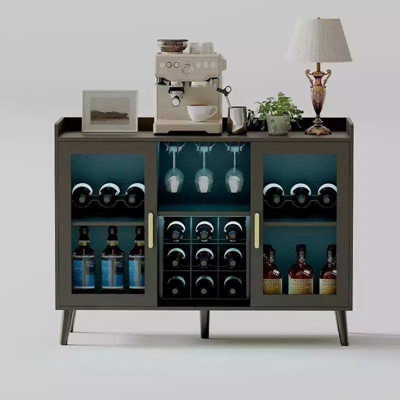 Mobiletto bar per caffè e vino da 47" con anta in vetro, credenza in legno a 4 ripiani per soggiorno e cucina