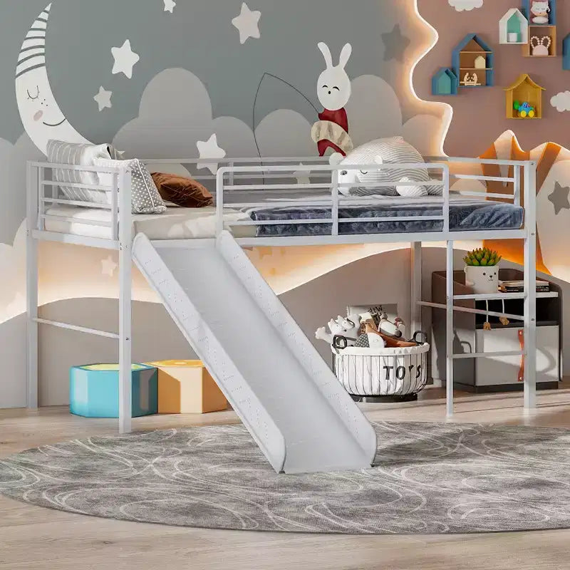 Letto a soppalco matrimoniale in metallo con scivolo, sponde di protezione e scaletta incorporata - Struttura letto bassa per bambini