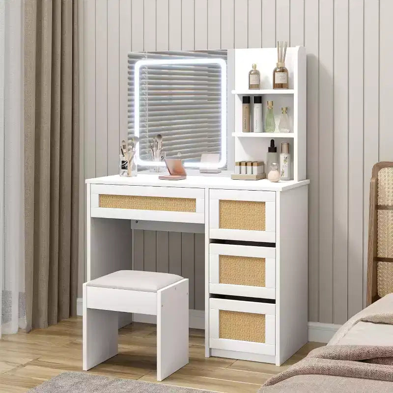 Toeletta in Rattan con Specchio, Mobile Trucco Bianco e Oro, 4 Cassetti, 2 Ripiani Aperti, Grande Tavolo da Trucco per Camera da Letto